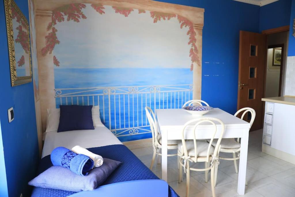 Apartmán Due Minuti Dal Mare Con Balcone Vista Mare Tropea Exteriér fotografie